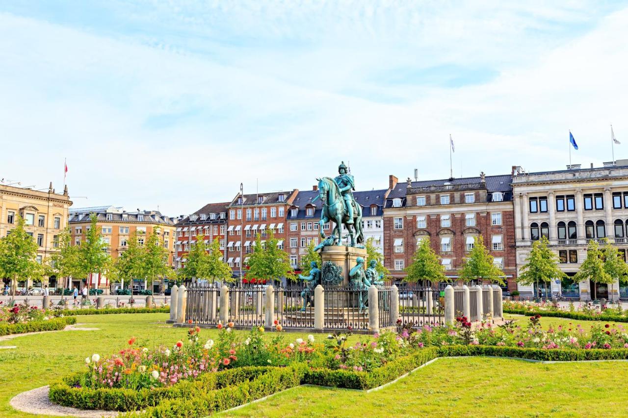 Lejlighed 2br In Vibrant & Colourful Nyhavn *