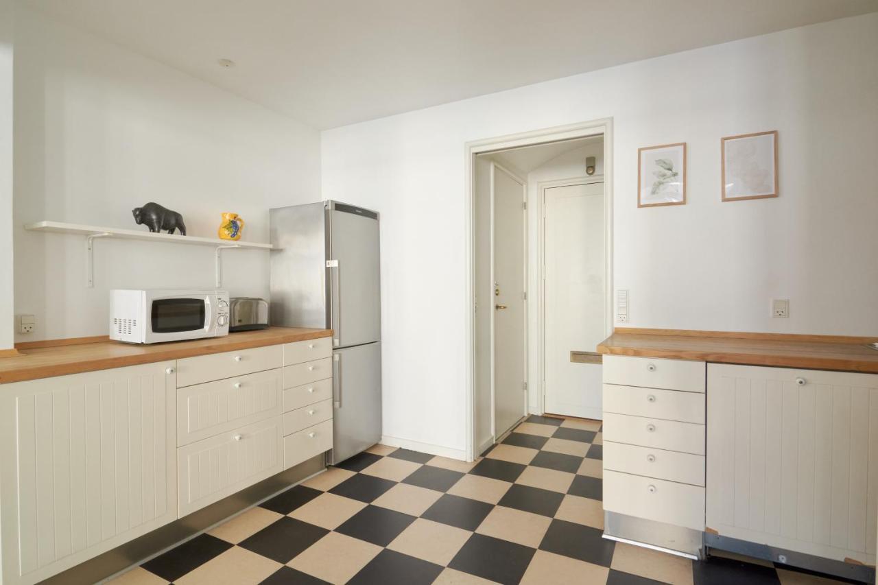 Lejlighed 2br In Vibrant & Colourful Nyhavn